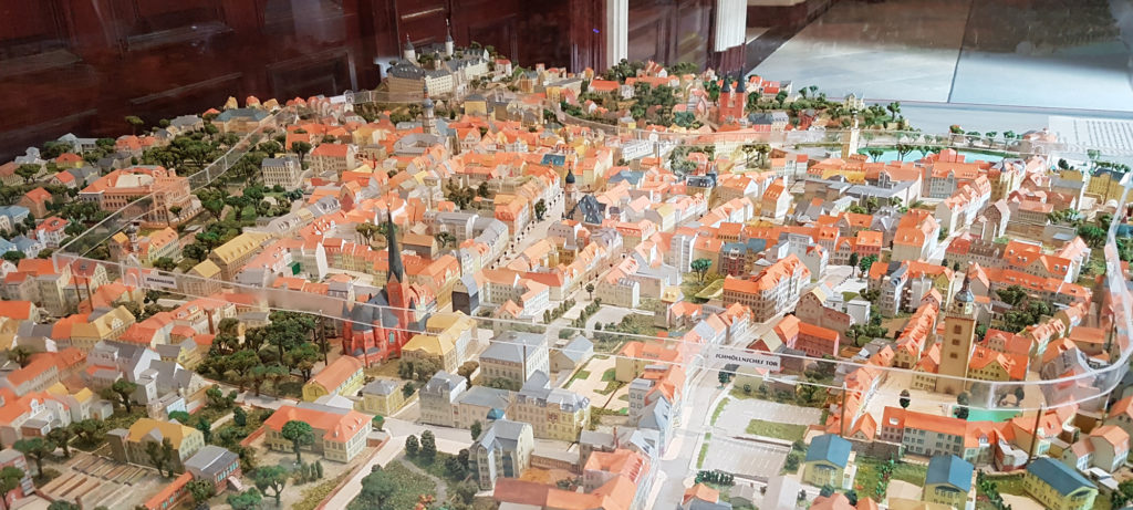 Beitragsbild: Modell der Stadt Altenburg